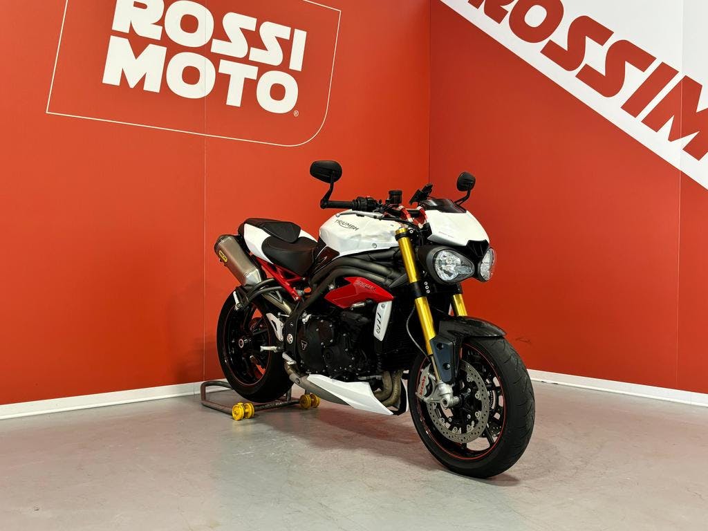 TRIUMPH Speed Triple 1050 R