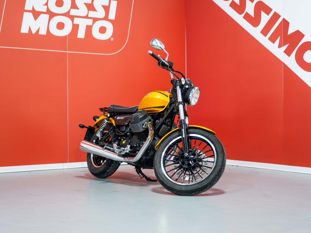 Moto guzzi Moto Guzzi V9 Roamer MY18 (2018-2022)